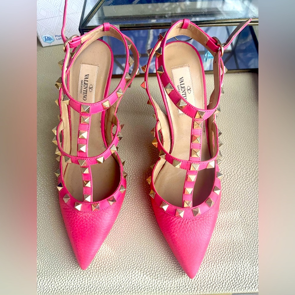 Valentino Rockstuds